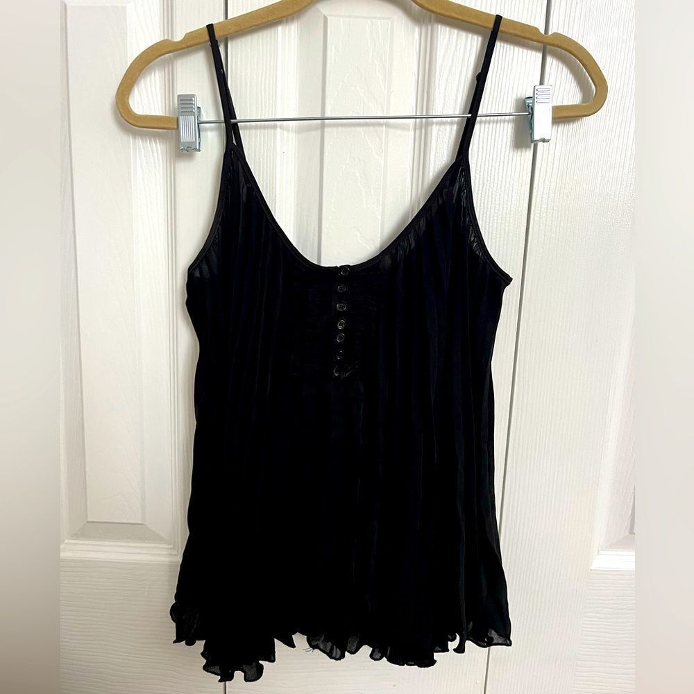Free People pleated top. Trendy
